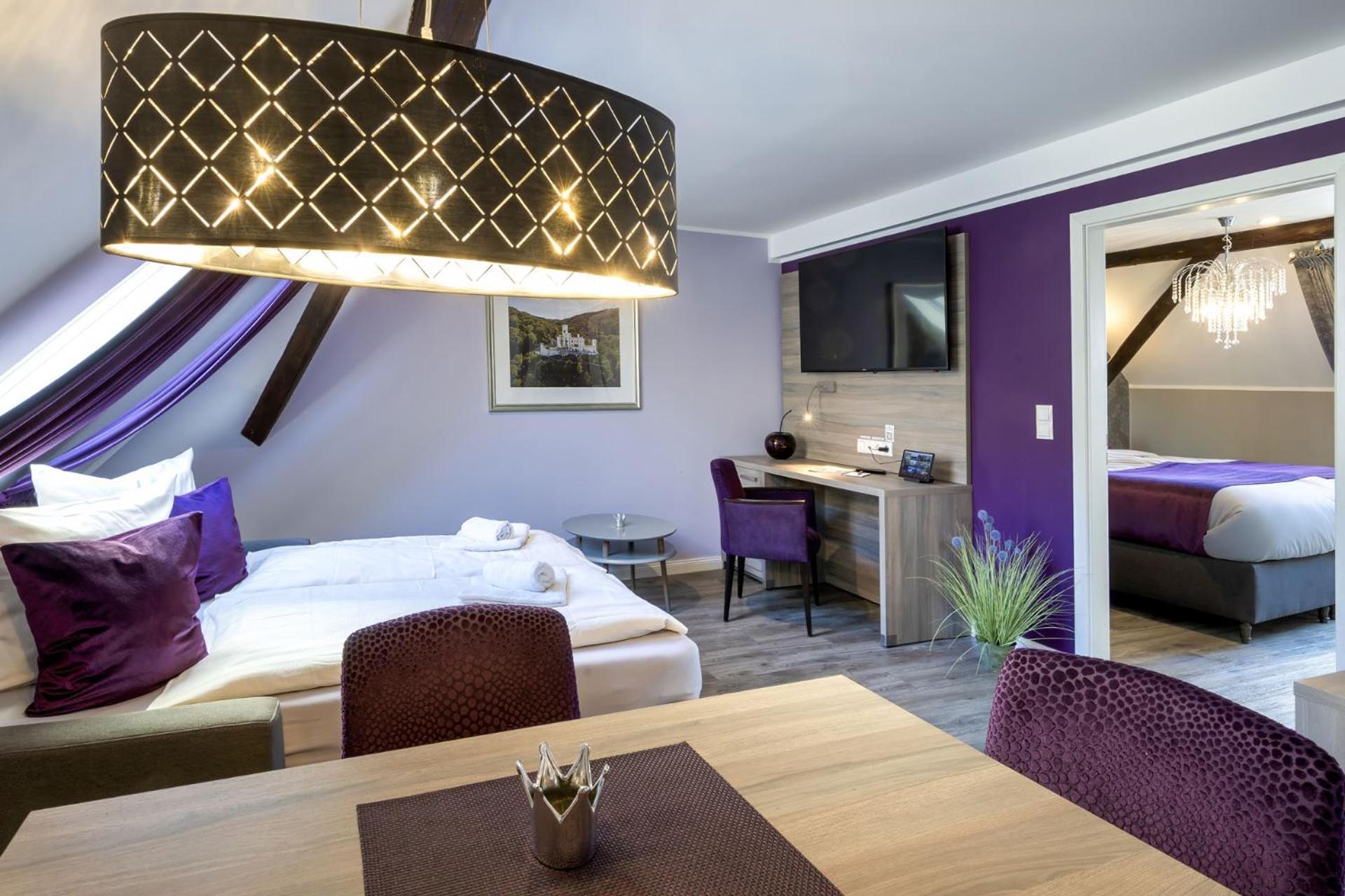 Apartmenthaus Burgenheimat In Rhens Bei Koblenz Esterno foto