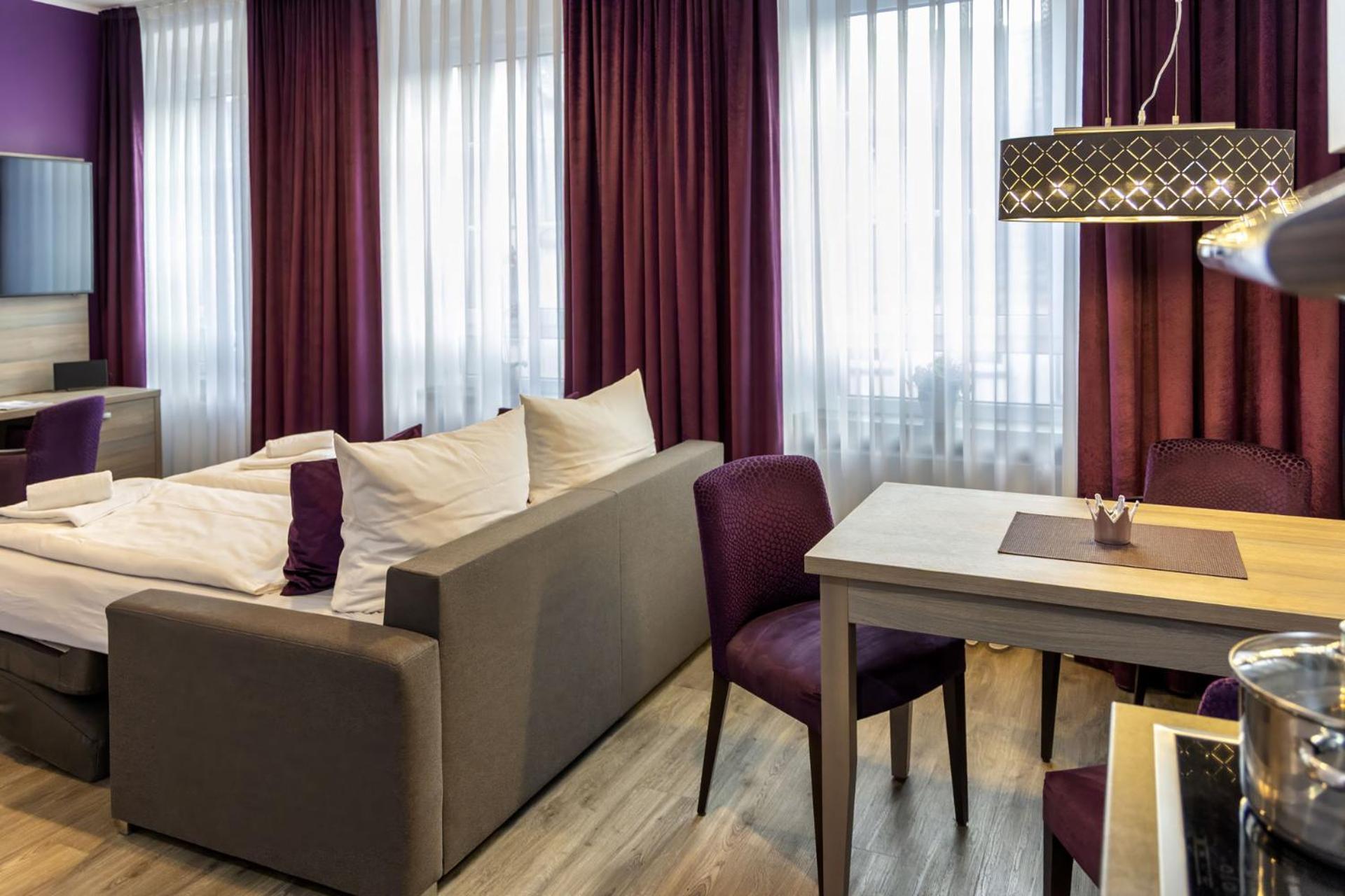 Apartmenthaus Burgenheimat In Rhens Bei Koblenz Esterno foto