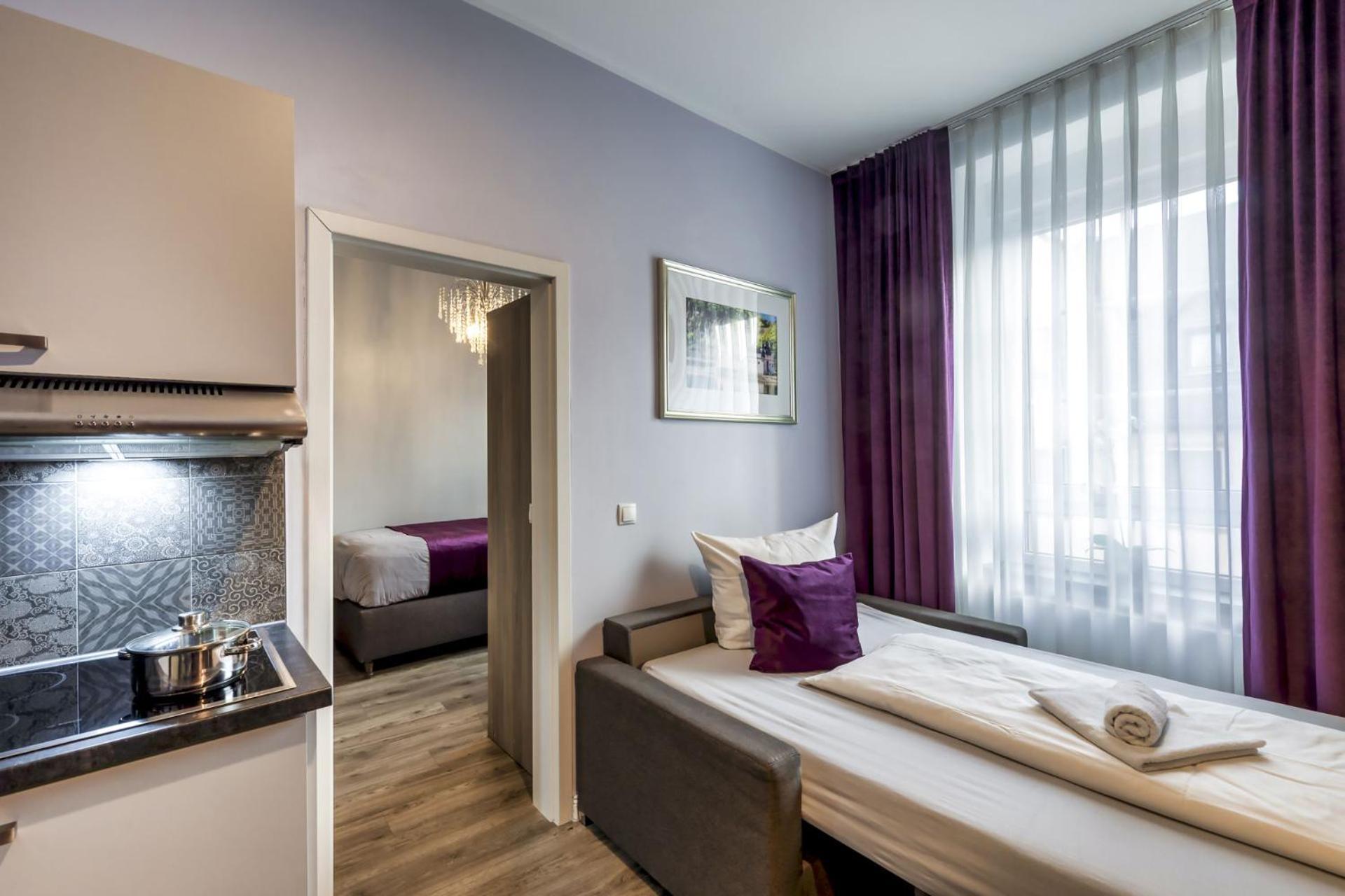 Apartmenthaus Burgenheimat In Rhens Bei Koblenz Esterno foto