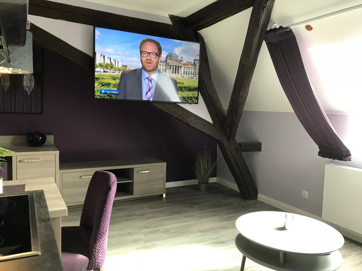 Apartmenthaus Burgenheimat In Rhens Bei Koblenz Esterno foto