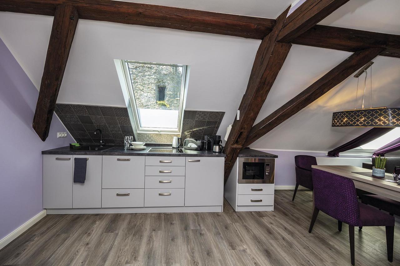 Apartmenthaus Burgenheimat In Rhens Bei Koblenz Esterno foto